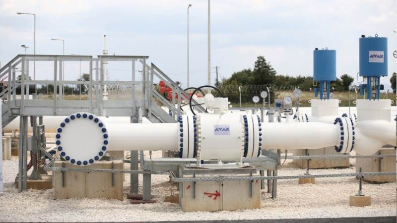 European gas drops as production increases