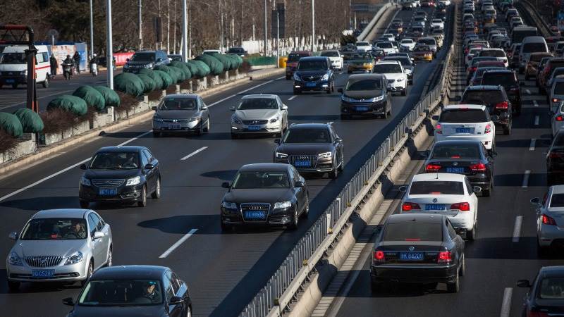 China’s car sales unchanged in March