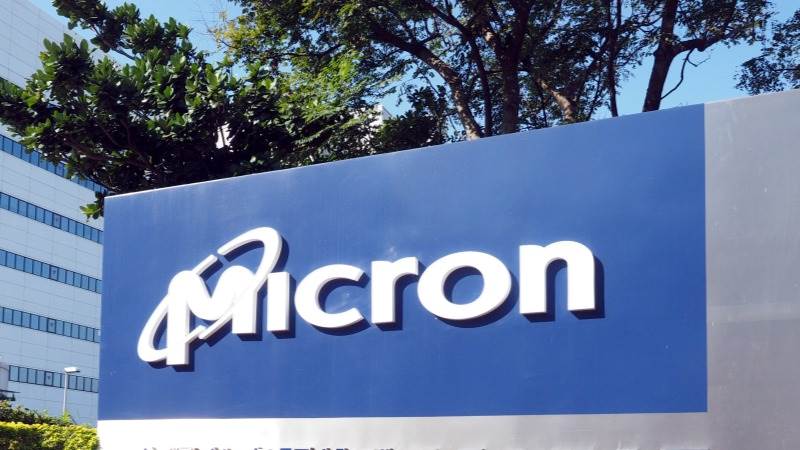 Micron jumps 8% after Samsung chip cut plan