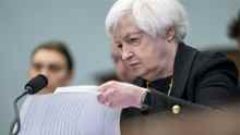 Yellen sees welcome signs US inflation moderated