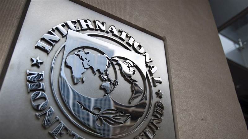 IMF downgrades world GDP growth forecast to 2.8%