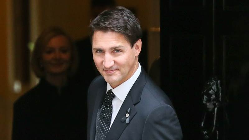 Canada reveals new military aid to Ukraine, more sanctions