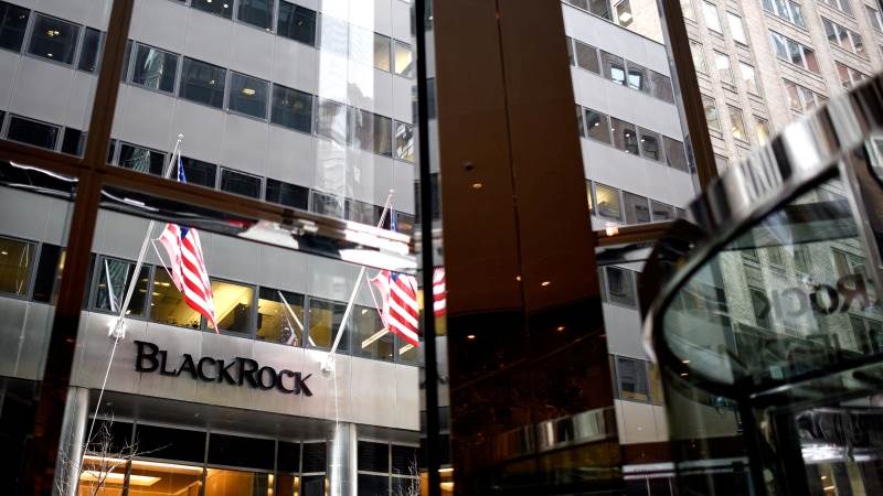 BlackRock reports EPS of $7.64 in Q1, down 18%