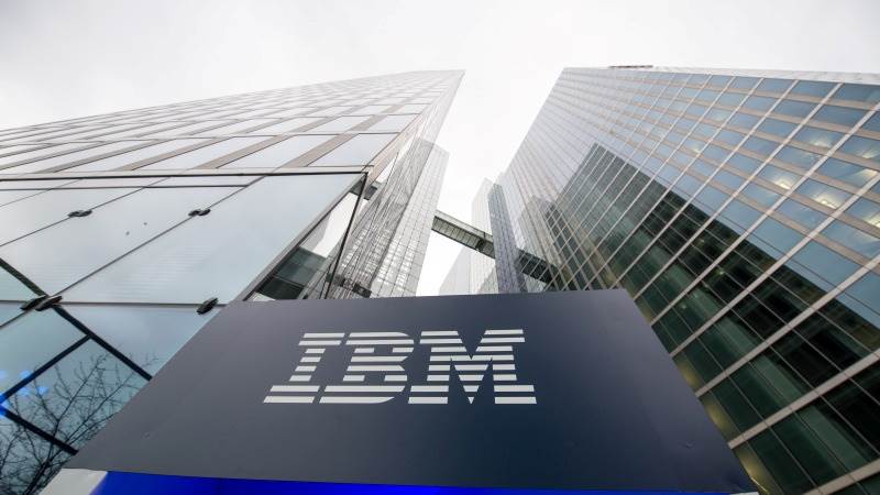 IBM’s revenue up 0.4% to $14.3B in Q1