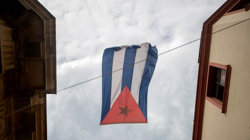 Cuba aims to start using Russia’s Mir system this year