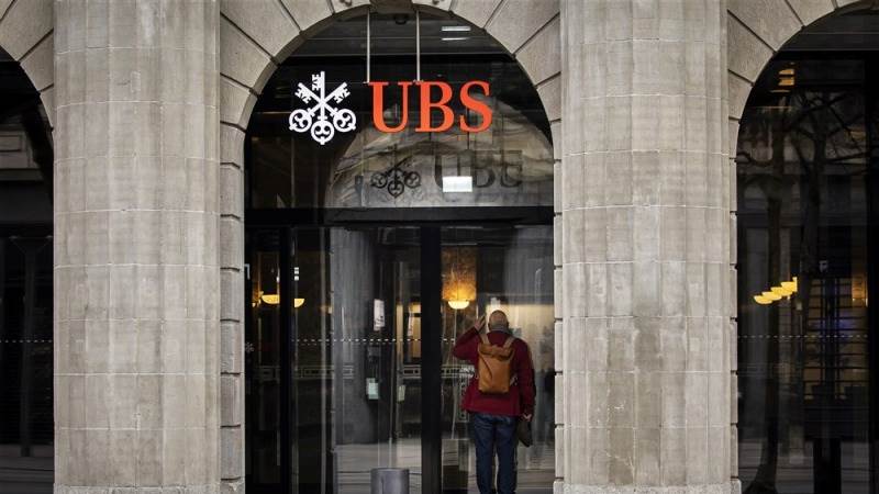 Bluhm to remain UBS chief risk officer for ‘foreseeable future’