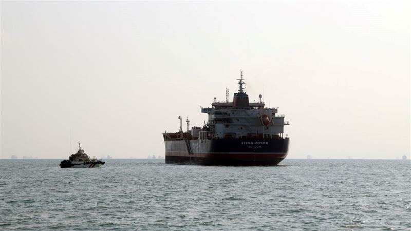 US: Iran tried to seize 2 tankers in Strait of Hormuz