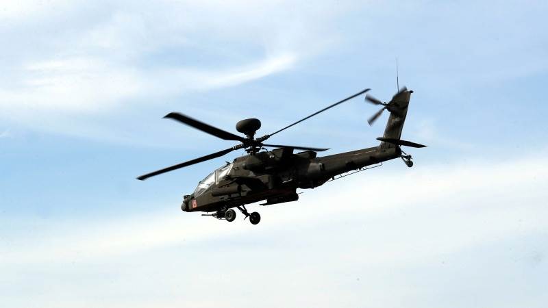 Two US helicopters crash after training flight