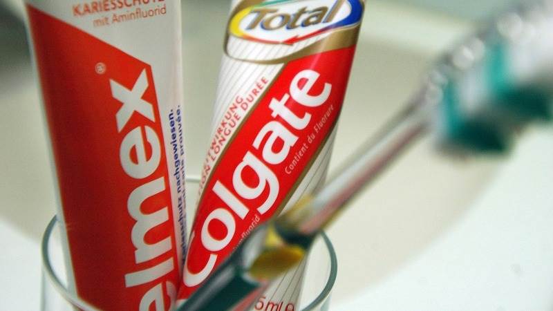 Colgate-Palmolive’s EPS in Q1 tumbles 32% to $0.45