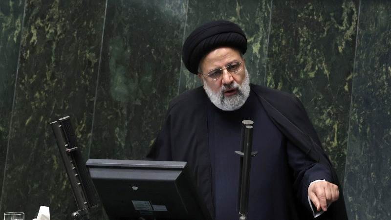 Iran’s Raisi goes to Syria, first high-official visit in over a decade