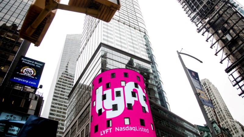 Lyft books $1 billion in Q1 revenue, up 14%