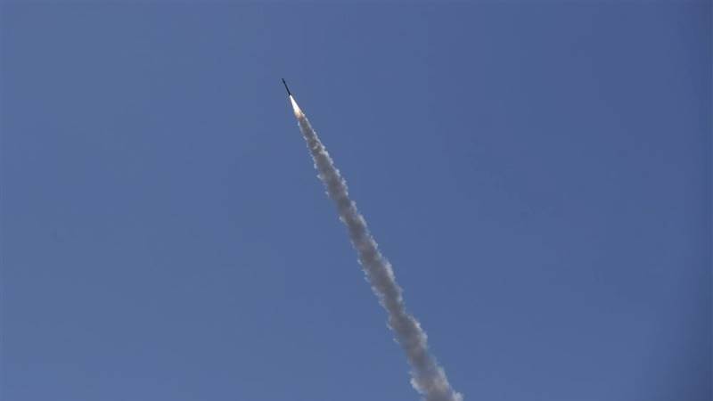 Israeli and Palestinian forces exchange rocket barrage