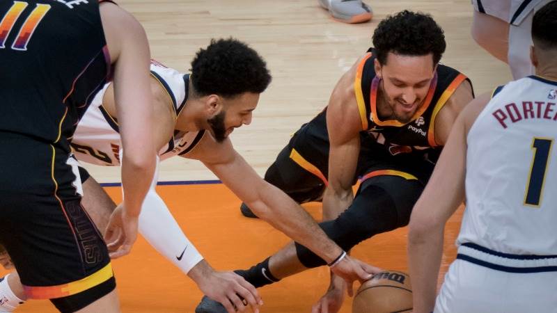 Nuggets sweep Suns, advance to Western finals