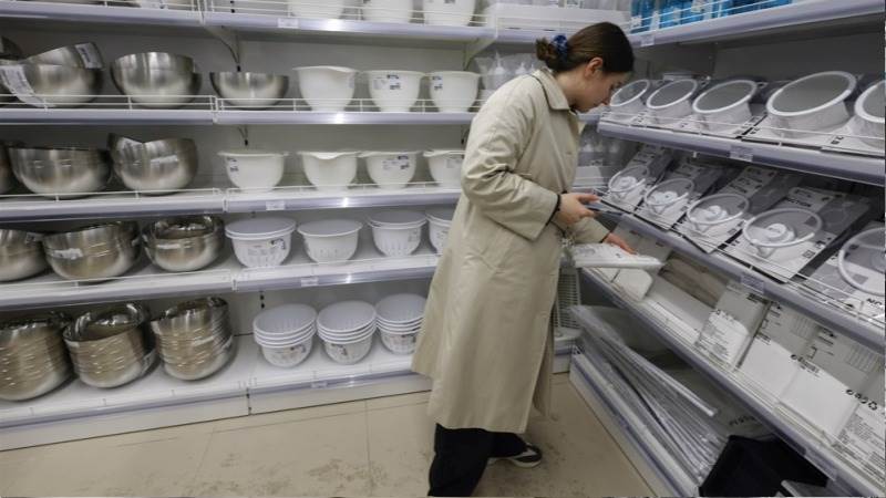 Russian inflation slows to 2.3% in April