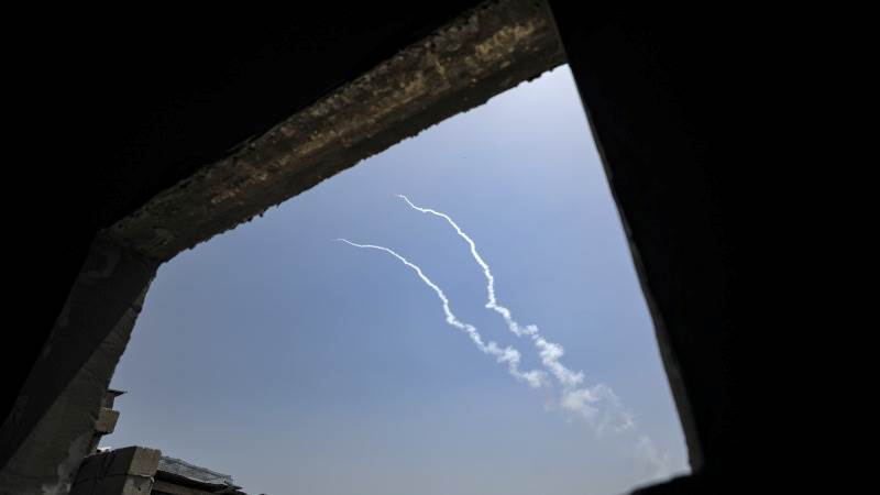 Israel launches new airstrikes on Gaza