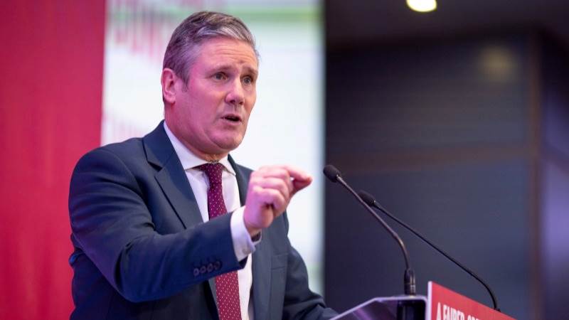 Starmer urges renegotiating Brexit deal