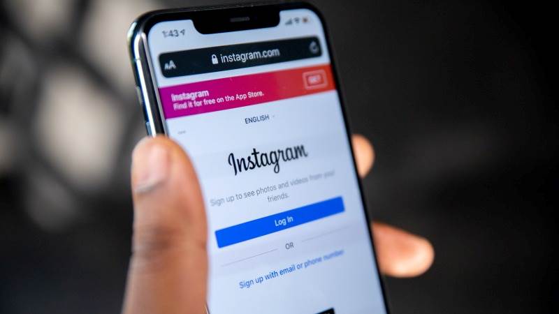 Instagram reportedly plans to release Twitter-like app