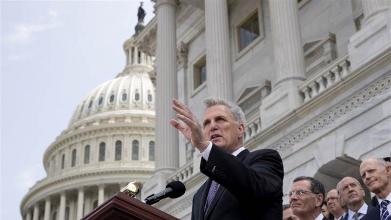 McCarthy, Biden to continue debt ceiling talks Monday