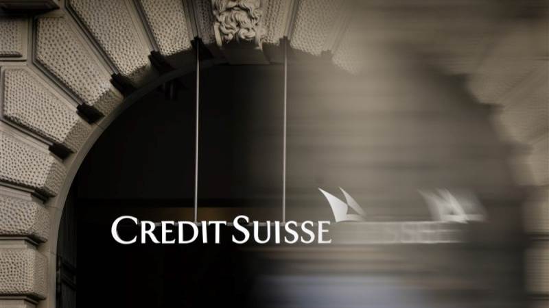 Credit Suisse managers said to be planning lawsuit over bonuses