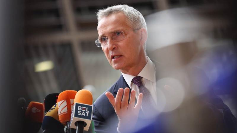 Stoltenberg urges NATO to raise arms, ammo production