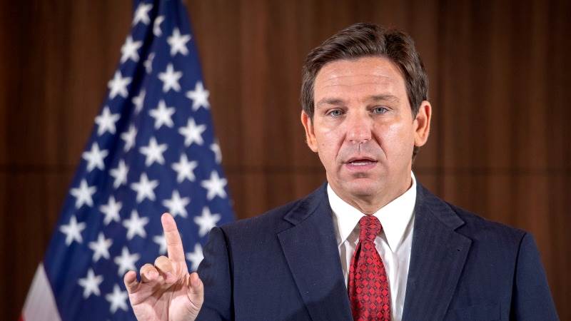 Trump mocks DeSantis amid campaign trouble