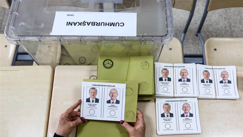 5 people detained in Turkey over false election reports