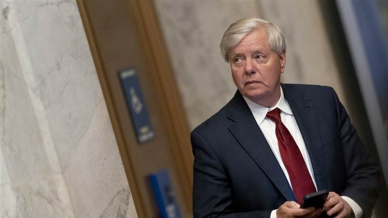 Moscow puts US Senator Graham on wanted list