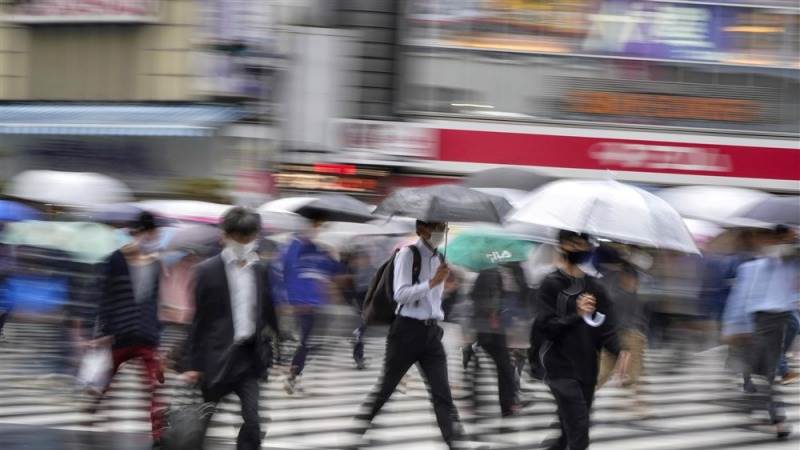 Japan’s unemployment rate shrinks to 2.6% in April