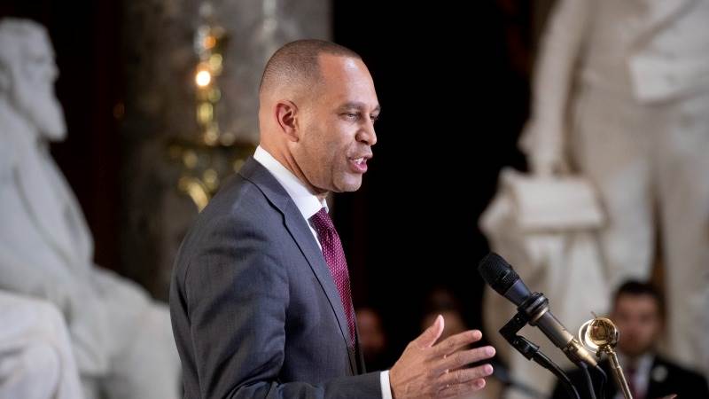 Jeffries pledges to support debt ceiling bill