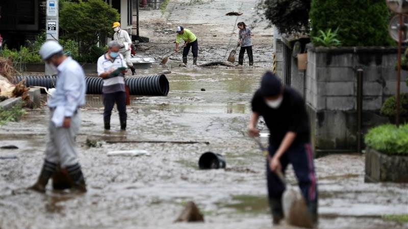 Heavy rains in Japan kill 1 person, injure many