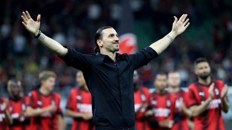 Ibrahimovic announces retirement