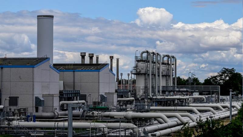 European gas surges amid drop in LNG supply