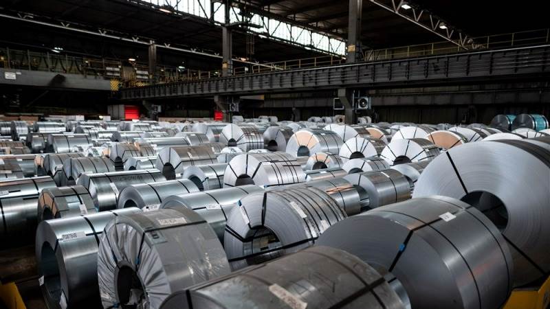 German industrial output rises by 0.3% in April