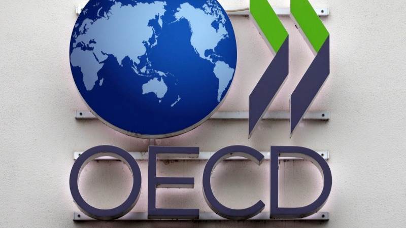 OECD raises 2023 global GDP growth estimate to 2.7%