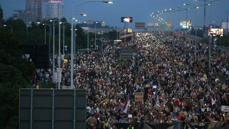 Tens of thousands protest against violence in Serbia