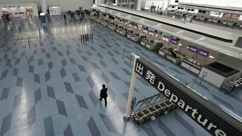 Two planes involved in accident at Tokyo airport runway