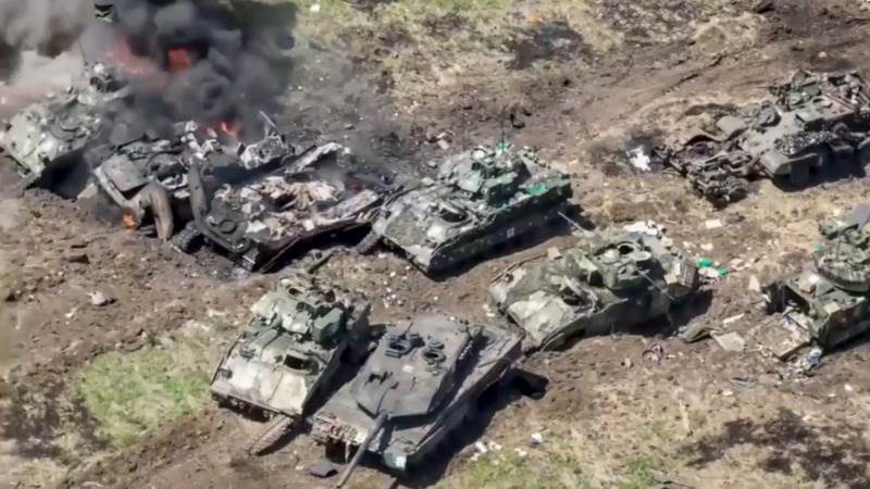 Russia says its captured several Leopard tanks