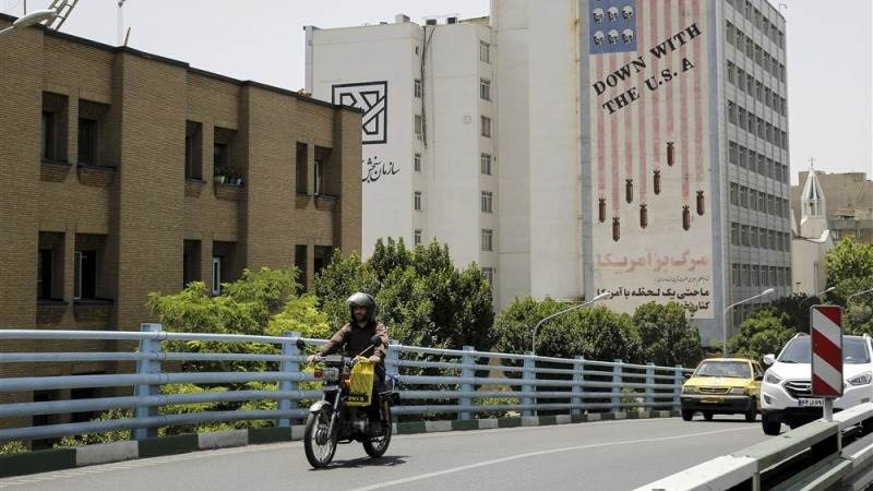 US says report of interim Iran nuclear deal is false