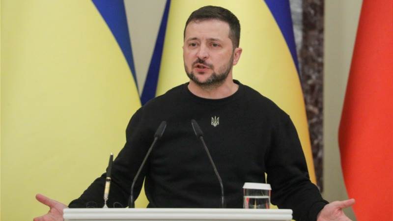 Zelensky: Russia still able to get missile components