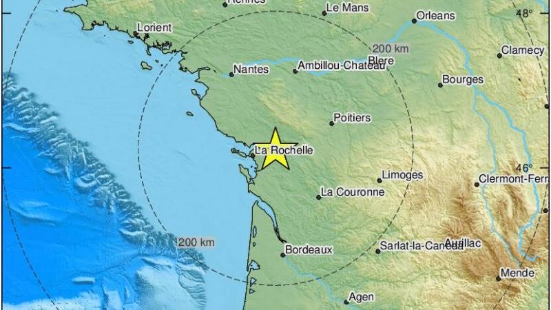 5.5-magnitude quake strikes France