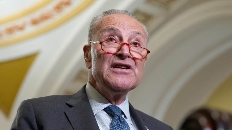 Schumer: AI regulation needed