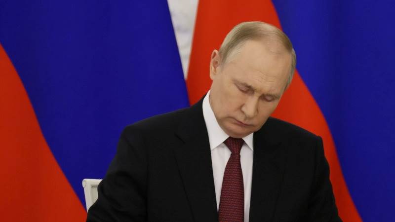 Putin extends retaliatory oil measures until  end of 2023