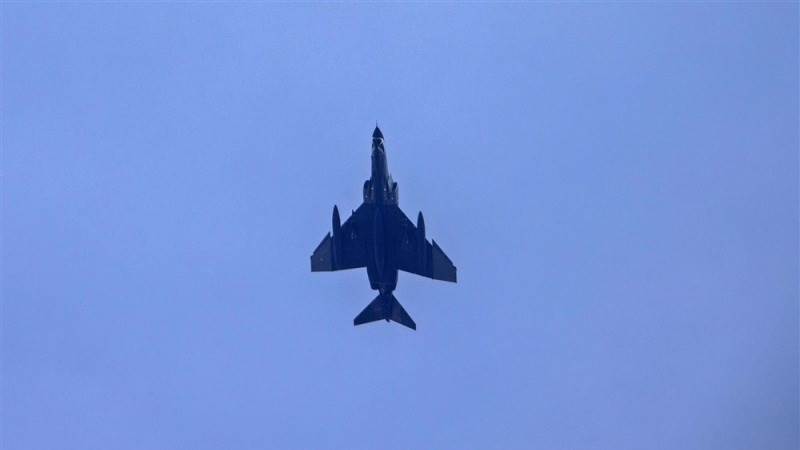 Russia conducts tactical flight exercises over the Baltic