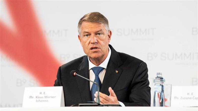 Romanian president says NATO should assist Moldova