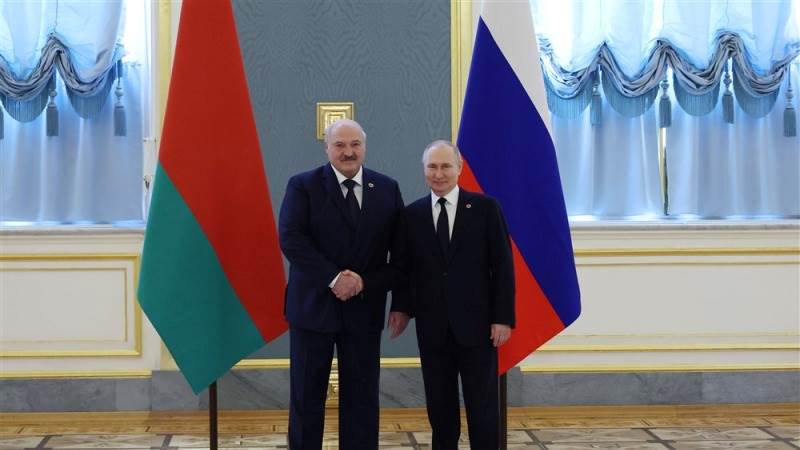 Putin praises trade relations with Belarus