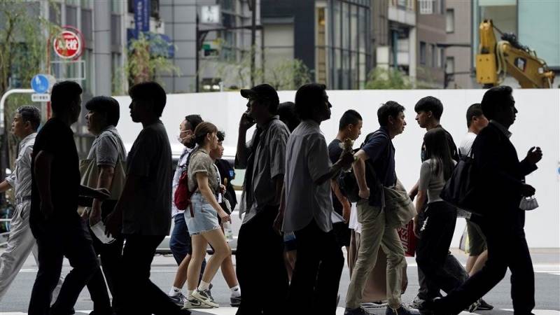 Japan unemployment rate at 2.6% in May