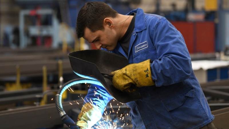 German factory orders jump 6.4% in May