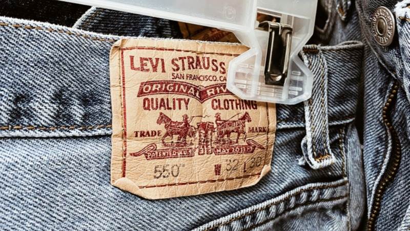 Levi Strauss posts revenue of $1.3B in Q2