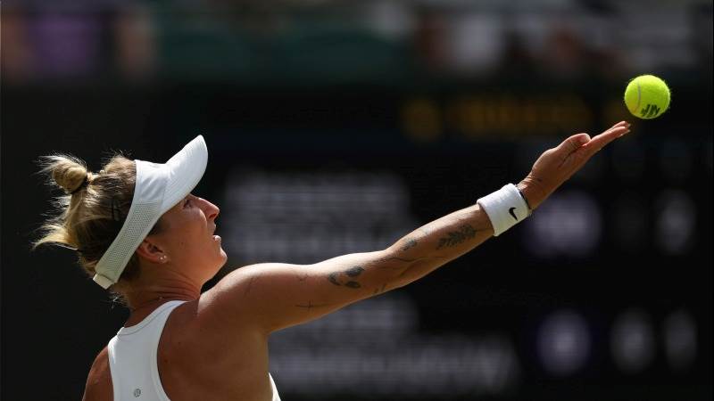 Vondrousova beats Pegula to reach Wimbledon semi-finals