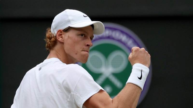 Sinner beats Safiullin to enter Wimbledon semi-finals